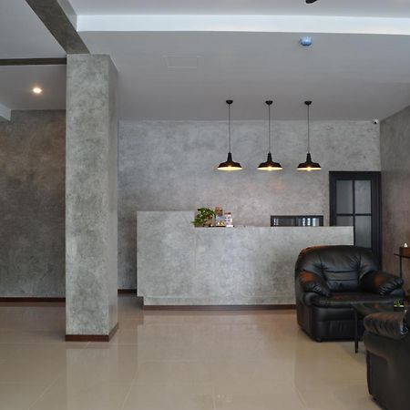 Ritsurin Boutique Hotel - โรงแรมริทสุริน บูติค Phuket Екстериор снимка